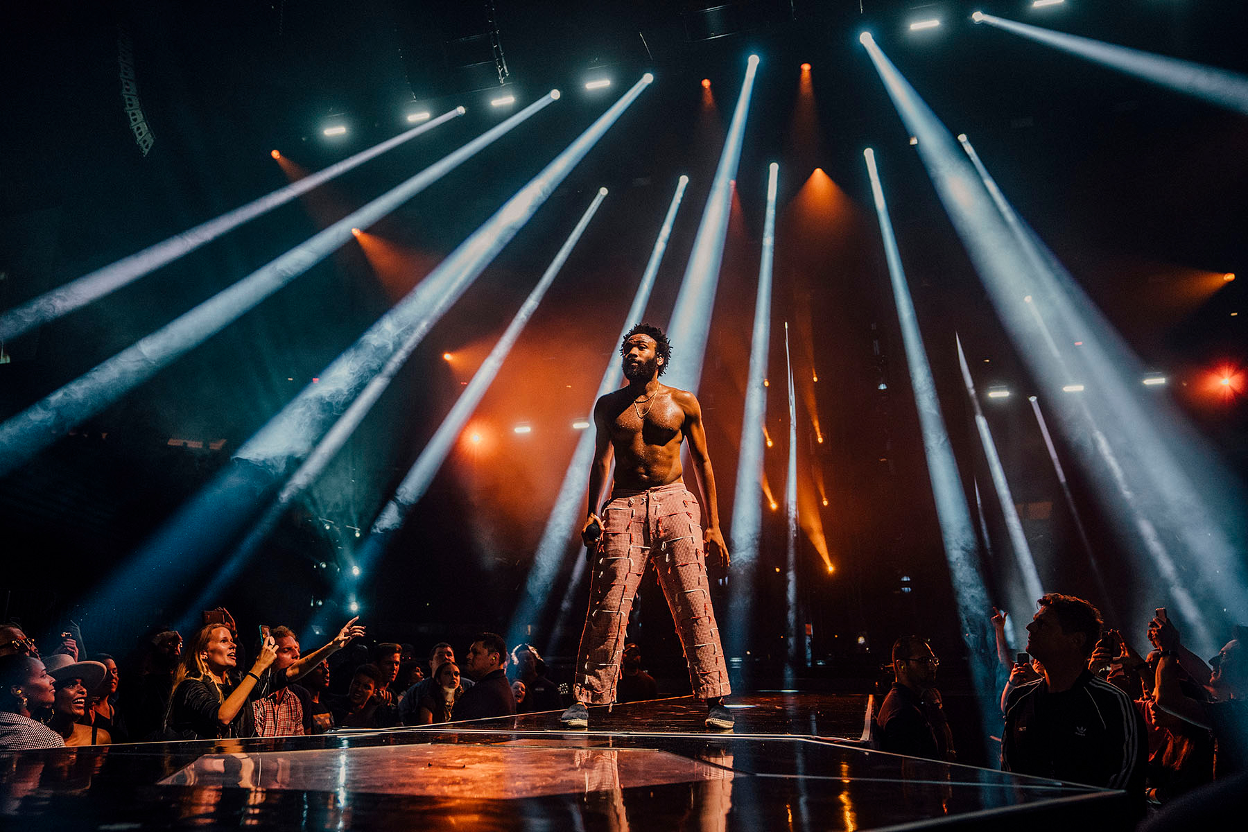 L-ISA Brings Wide-Eared Wonder to Childish Gambino’s This Is America Tour﻿